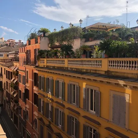 Dieci At Spanish Step - Belsiana Luxury Holiday home Rome