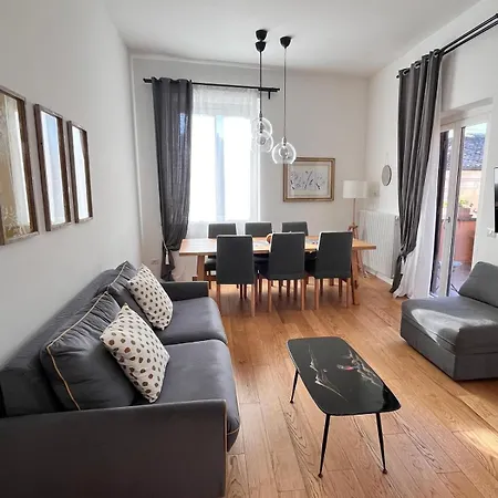 Dieci At Spanish Step - Belsiana Luxury