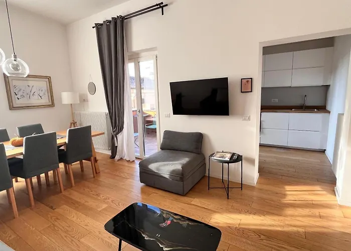 Dieci At Spanish Step - Belsiana Luxury Σπίτι διακοπών Ρώμη